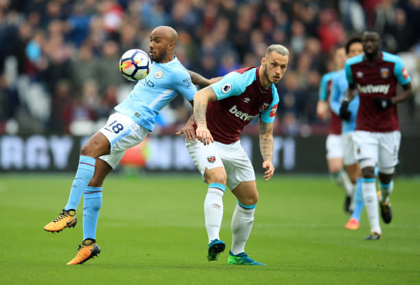 由于武磊缺 由于武磊缺