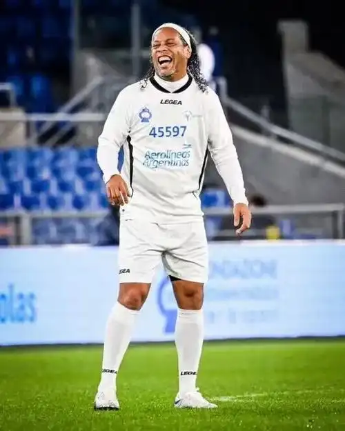 经历了联赛 经历了联赛