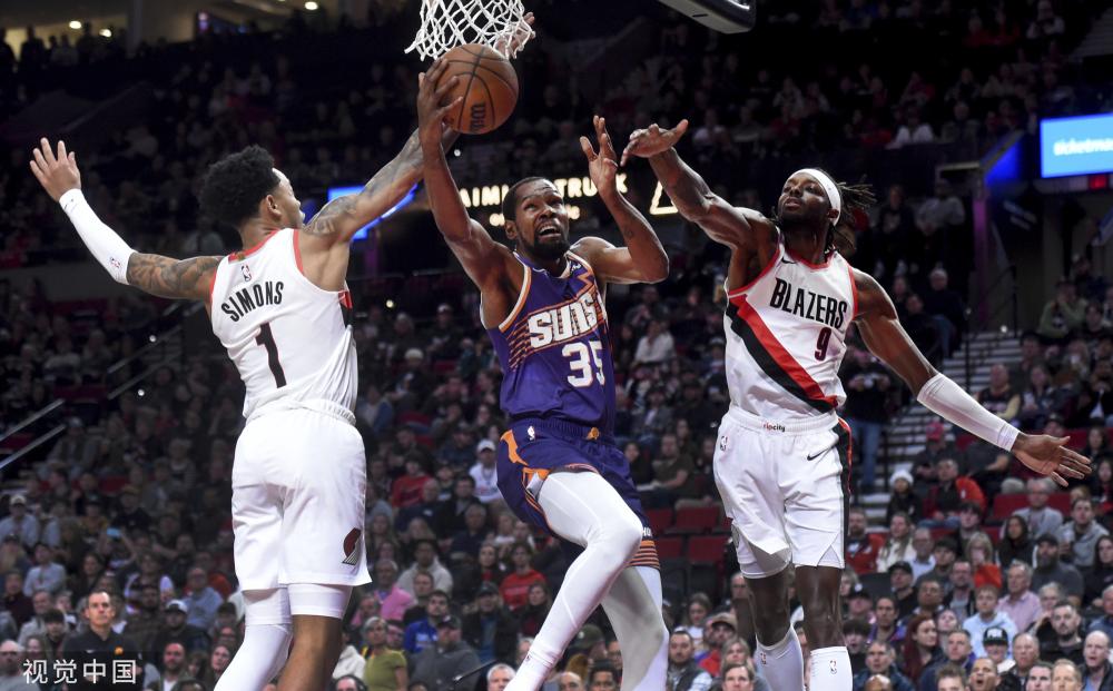 劉易斯與鄢 劉易斯與鄢