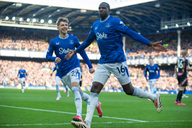 【原创】足彩分析预测：周六022国王杯 阿梅利亚VS塞维利亚.